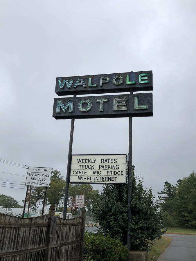 The Walpole Motel מראה חיצוני תמונה